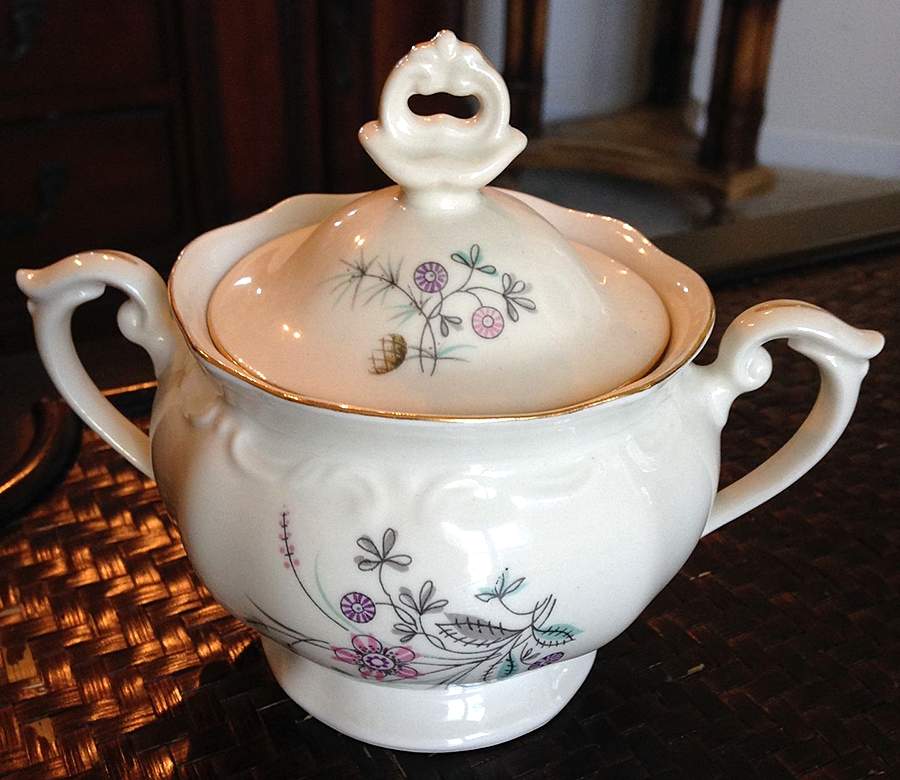 POL51 Sugar Bowl & Lid by Poland-1