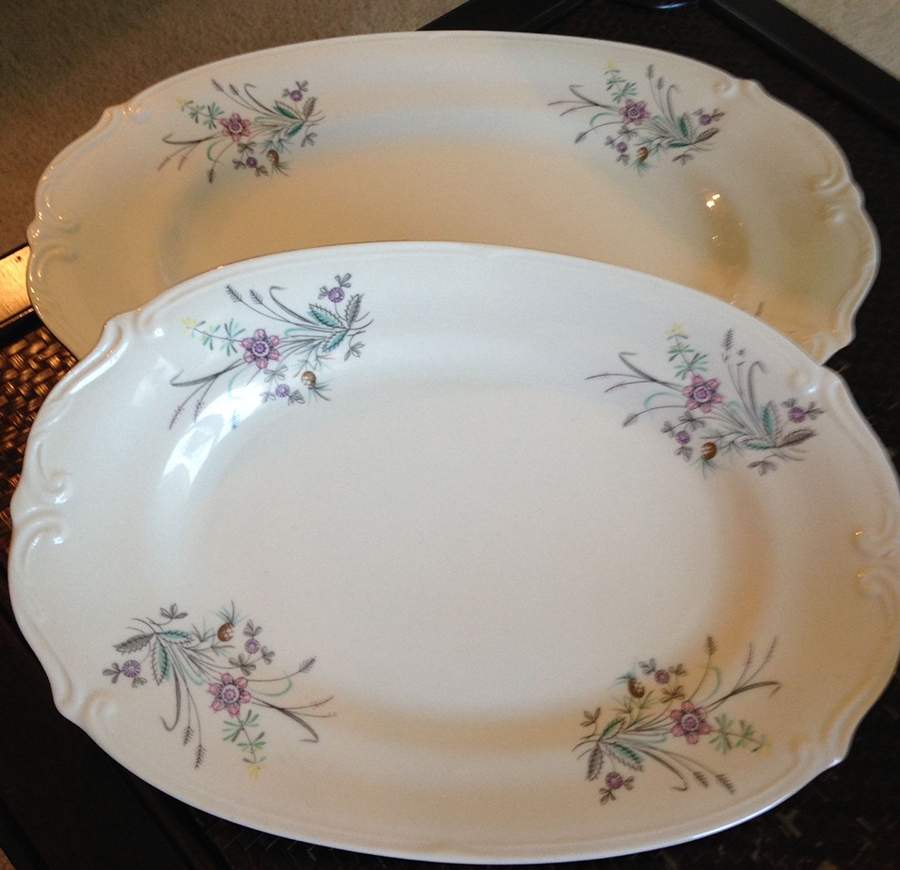 POL51 14" Oval Serving Platter by Poland-1