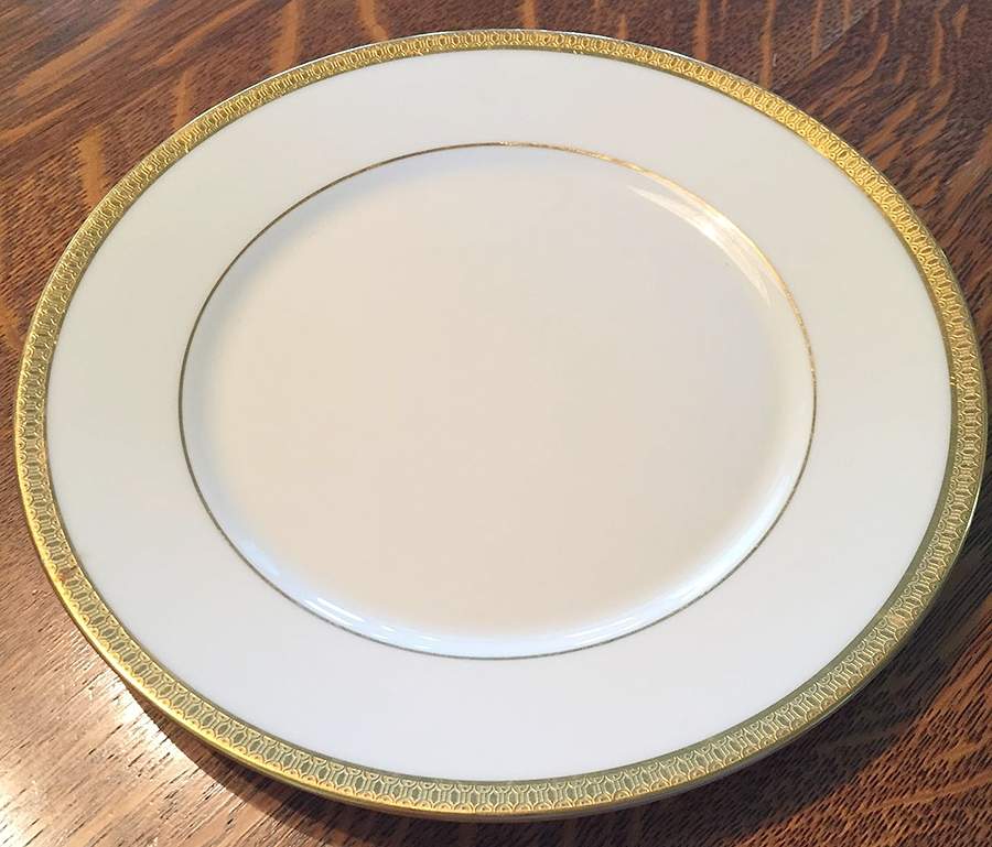 PL97 Dinner Plate by Porcelaine Limousine-1
