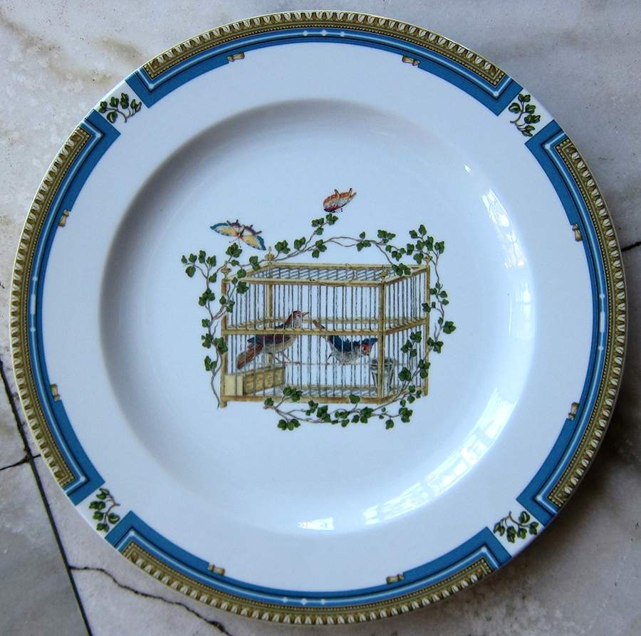 P8P1 Dinner Plate by Porcelanas del Principado-1