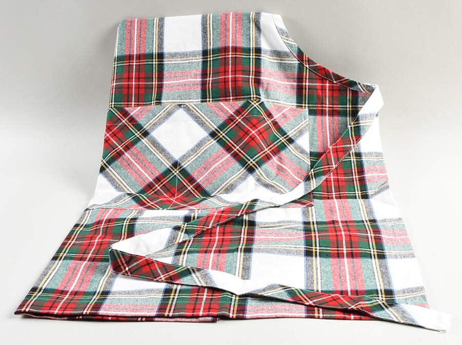 Plaid Cloth Kitchen Apron by Pottery Barn China-1