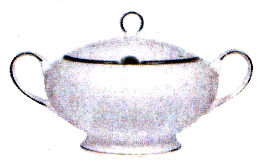 Nathalie Platinum Tureen &  Lid by Porsgrund-1