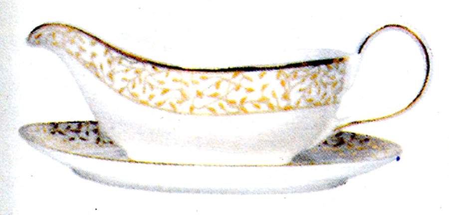 Cecilie Gold Gravy Boat & Underplate by Porsgrund-1