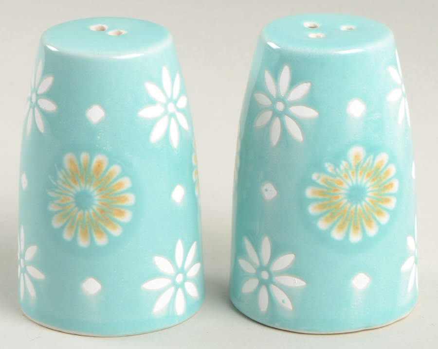 Antigua Salt & Pepper Set by Pfaltzgraff-1