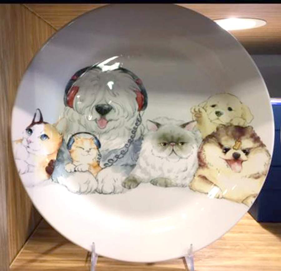 Cats and Dogs Family Salad Plate by Pier 1-1