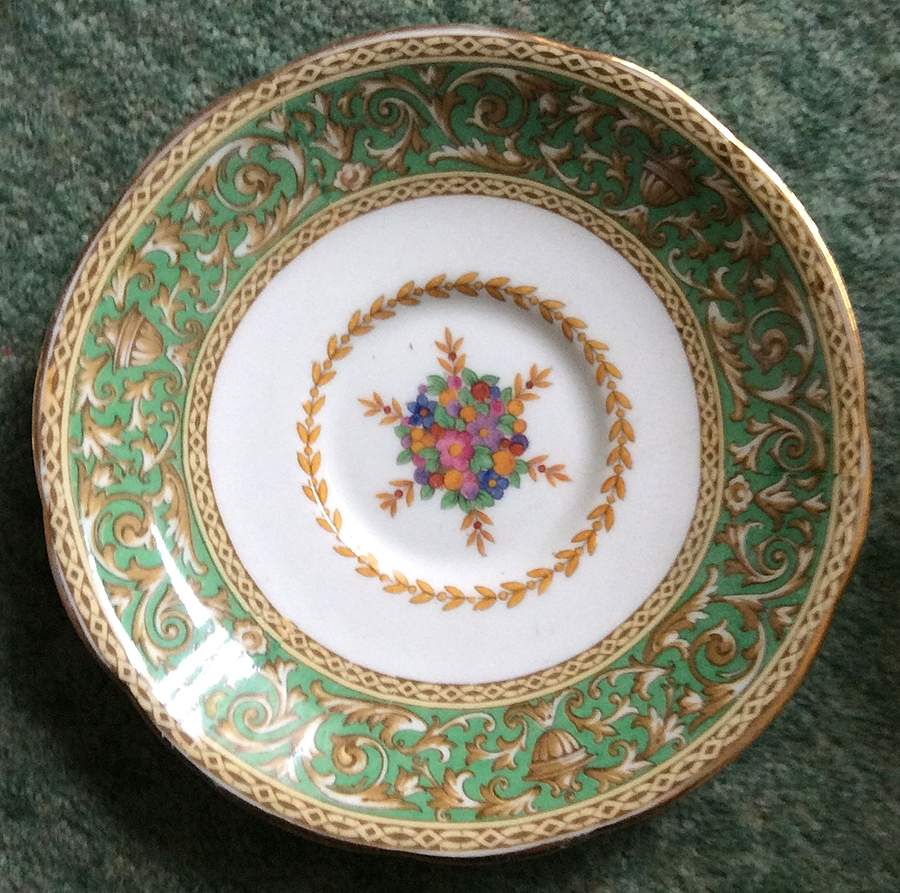 G1734 Saucer by Paragon-1