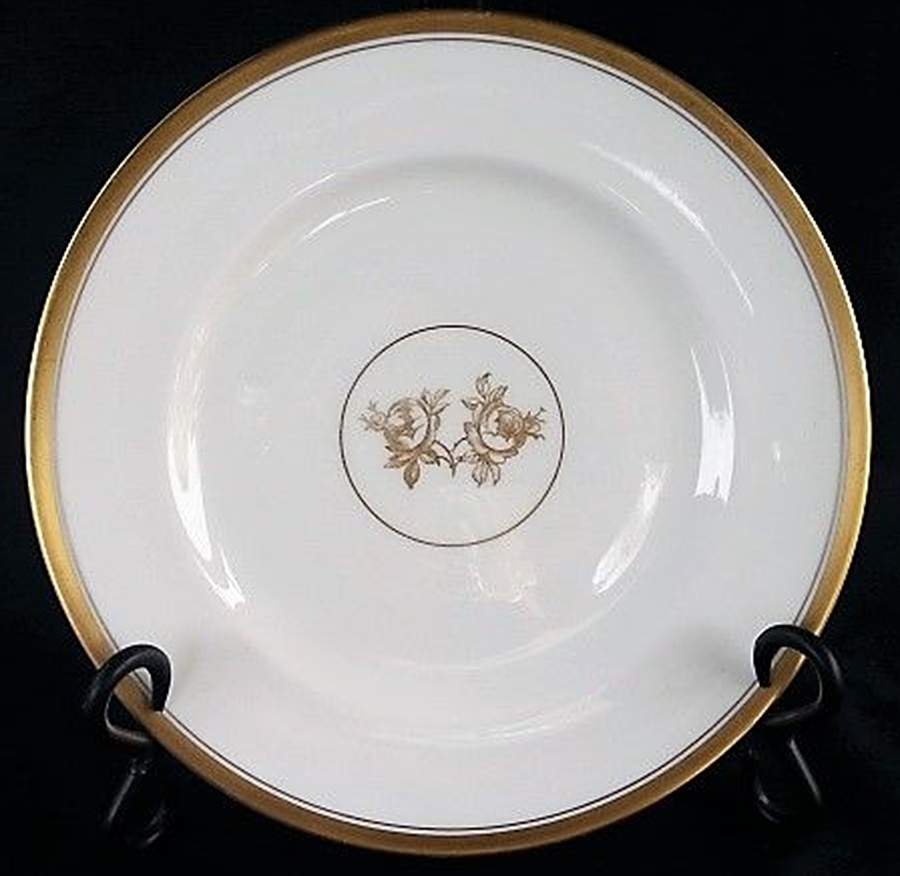 PAR260 Luncheon Plate by Paragon-1