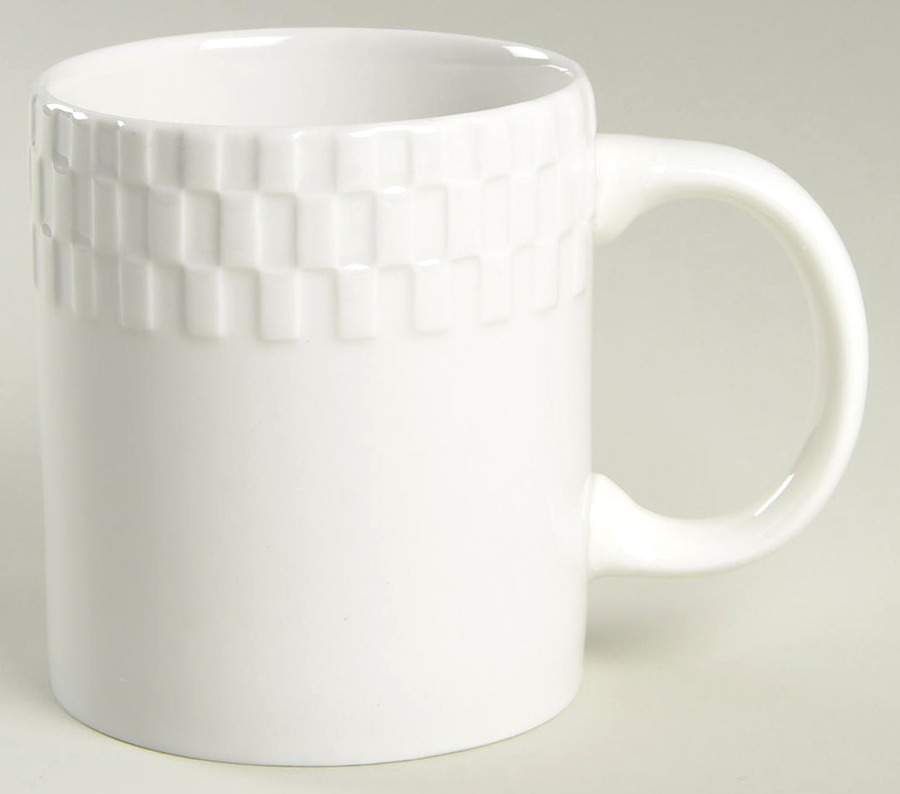 Laurel Mug by Pfaltzgraff-1
