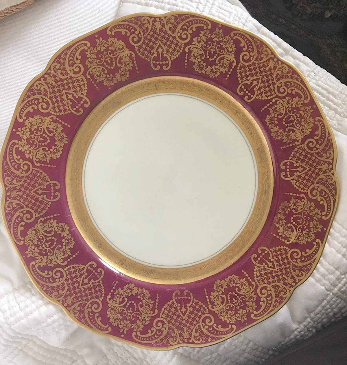 P877-13 Dinner Plate by Pickard-1