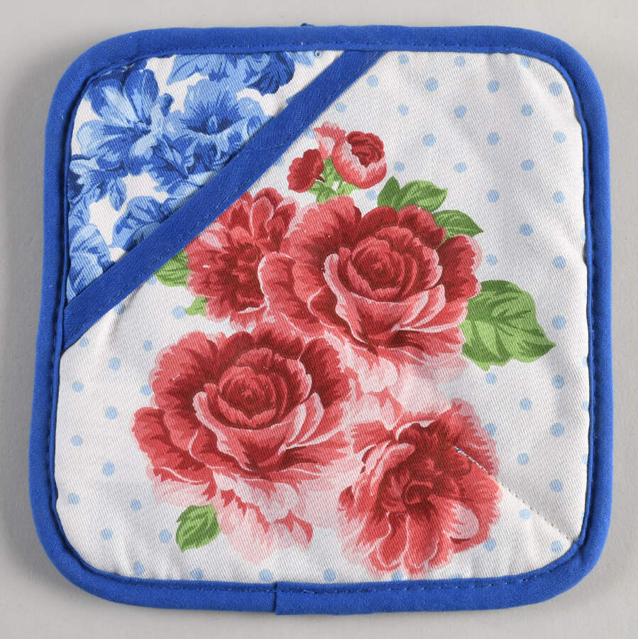 Heritage Floral Cloth Potholder by Pioneer Woman-1