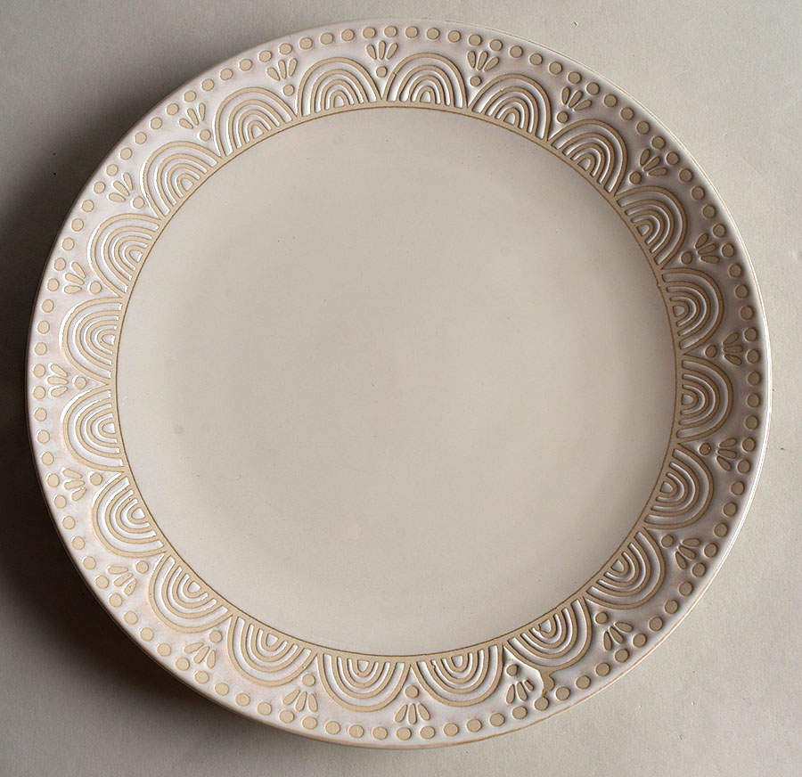 Amelia Cream (Coupe) Dinner Plate by Pfaltzgraff-1