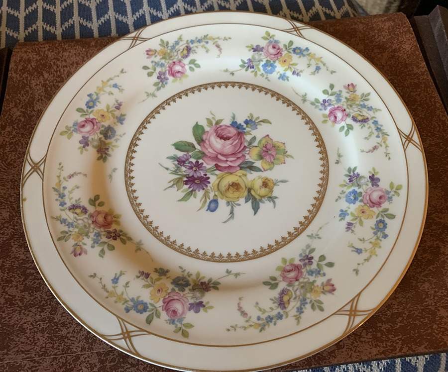 PBC16 Dinner Plate by Princess (Bavaria, Czech)-1