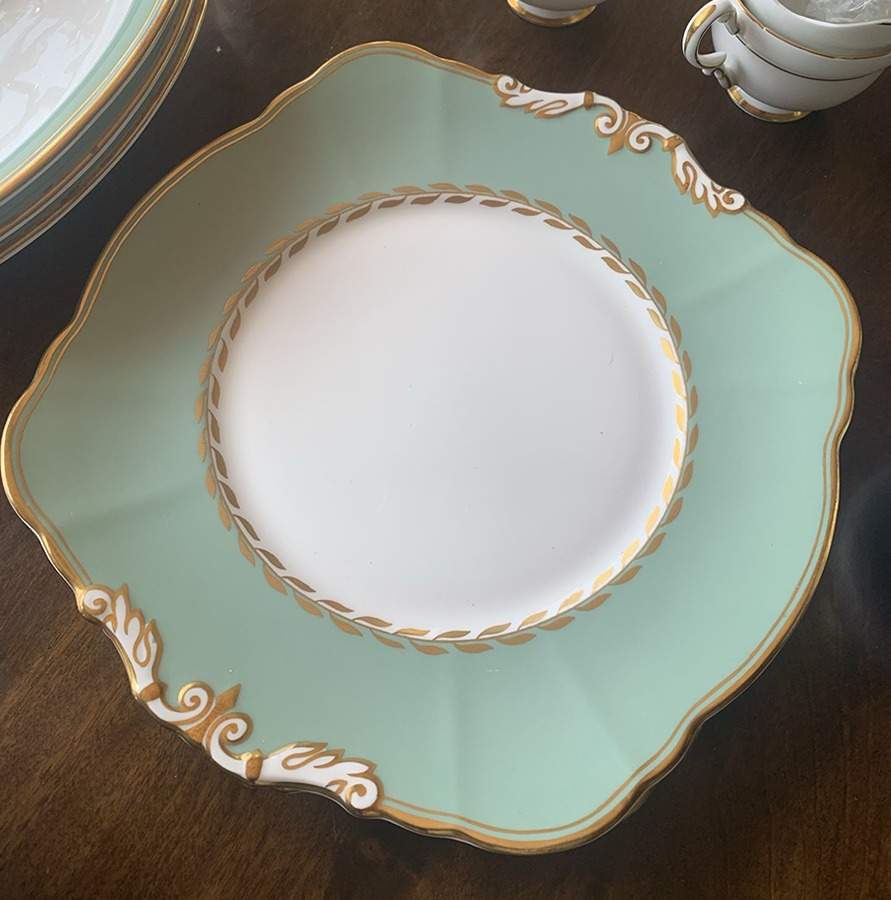Z1180 Square Handled Cake Plate by Paragon-1