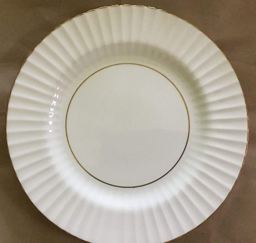 21104 Dinner Plate by Paragon-1