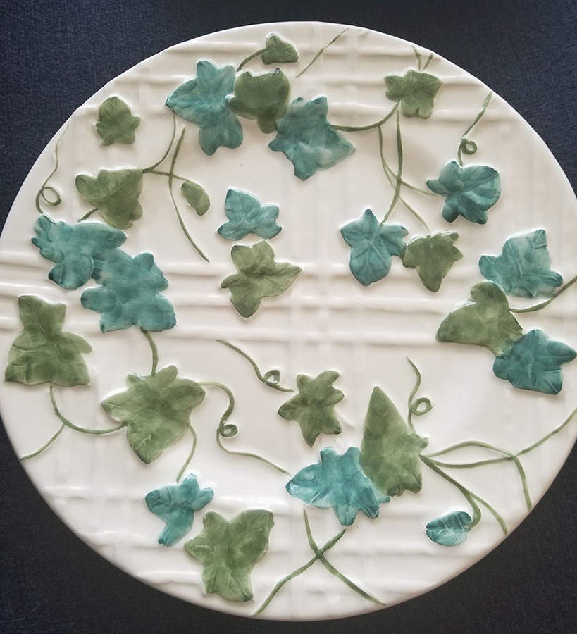 Ivy Trellis Dinner Plate by Porta-1
