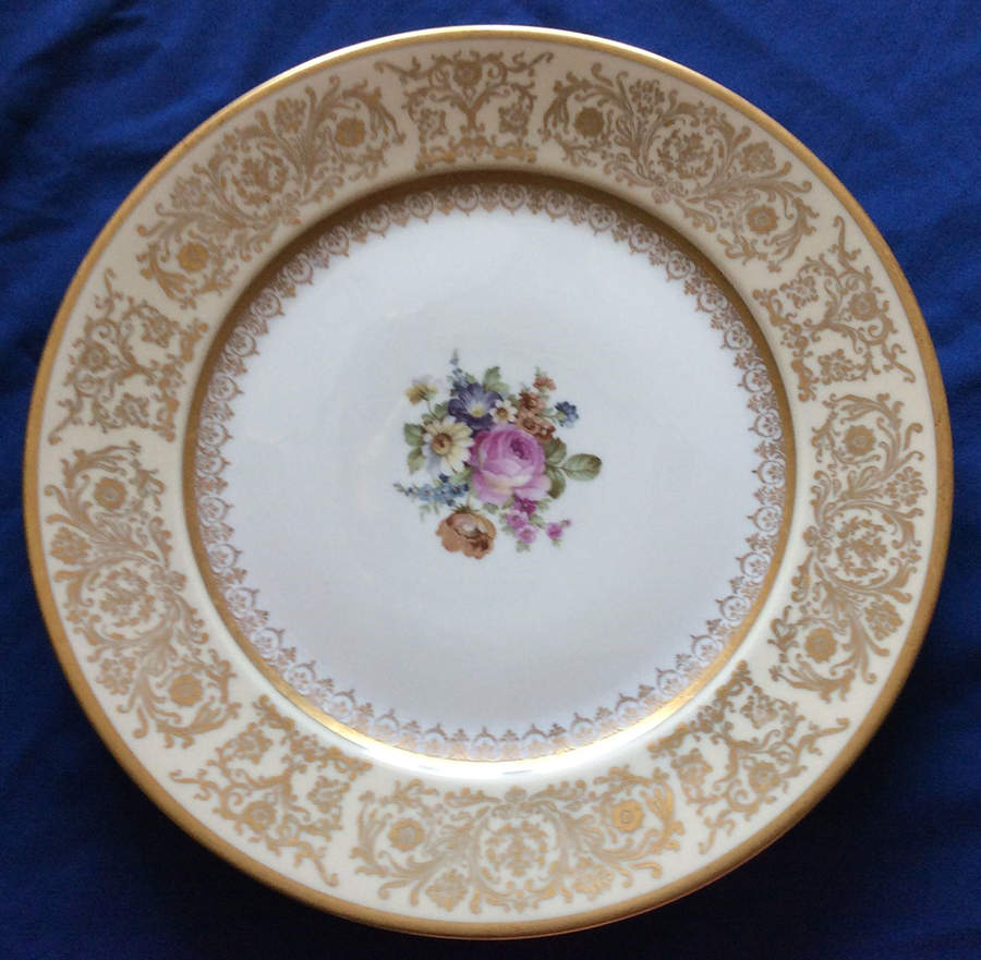 M22-12 Dinner Plate by Pickard-1