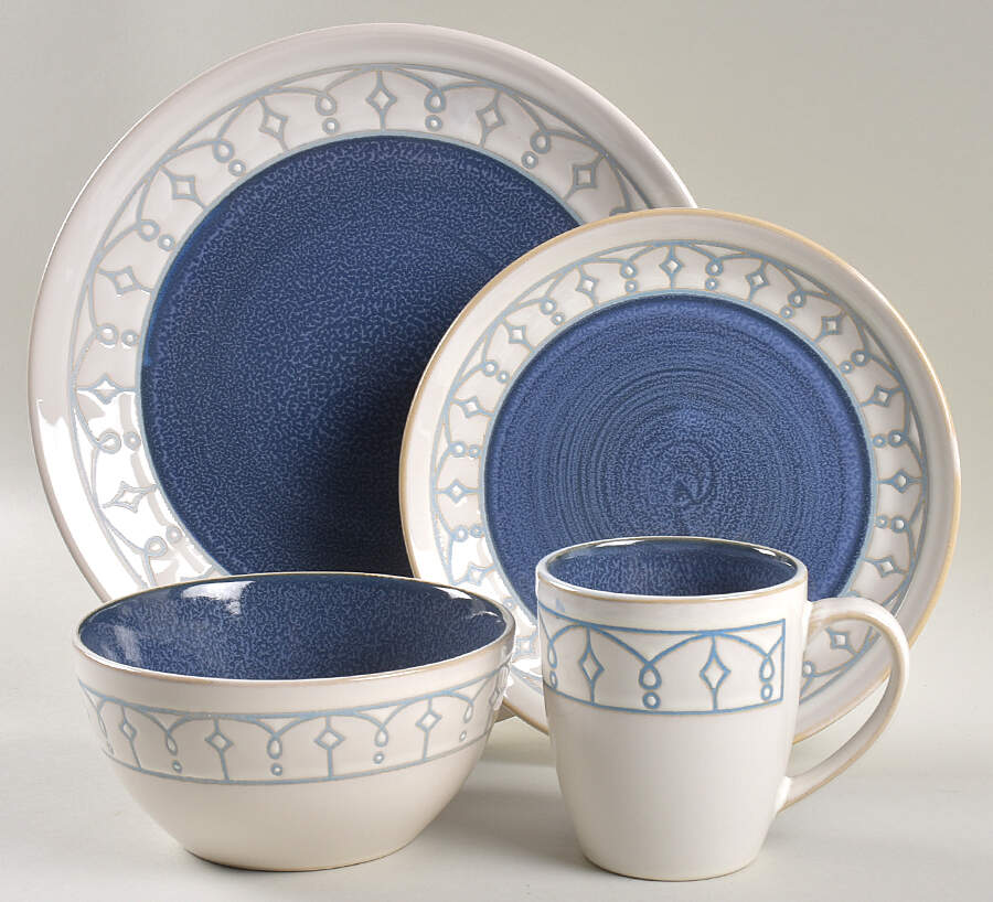 Remi Blue 32 Piece Estate Set by Pfaltzgraff-1