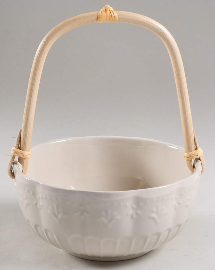 Toni Linen 7''-7 1/4'' Basket W/Bamboo Handle HC by Pioneer Woman-1