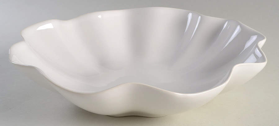 Floret Creamy White 13" Round Vegetable Bowl by Portmeirion-1