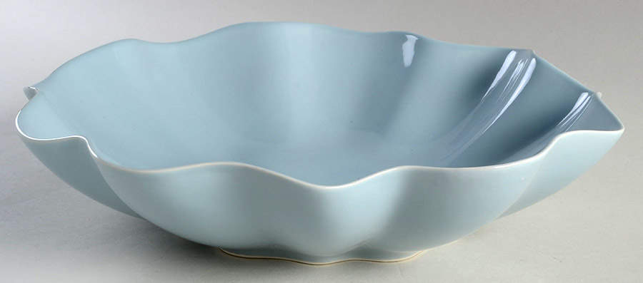 Floret Robin's Egg 13" Round Vegetable Bowl by Portmeirion-1