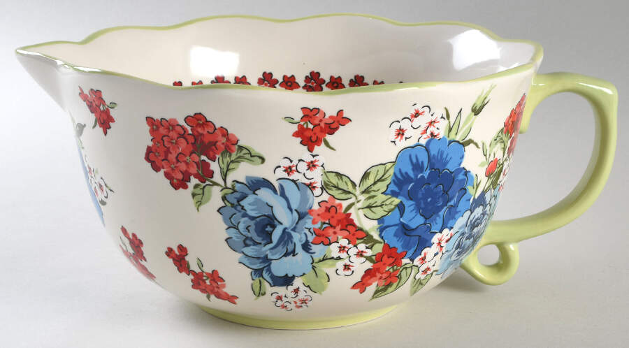 Classic Charm Batter Bowl by Pioneer Woman-1