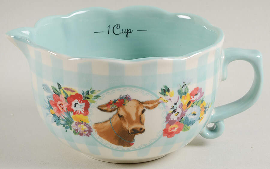 Gingham 1 Cup Measuring Cup by Pioneer Woman-1