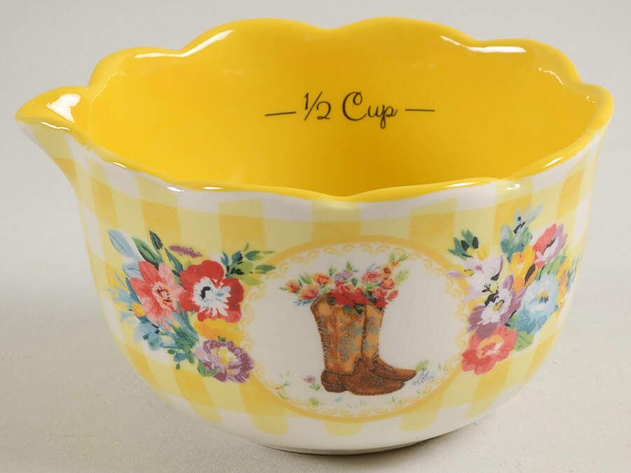 Gingham 1/2 Cup Measuring Cup by Pioneer Woman-1