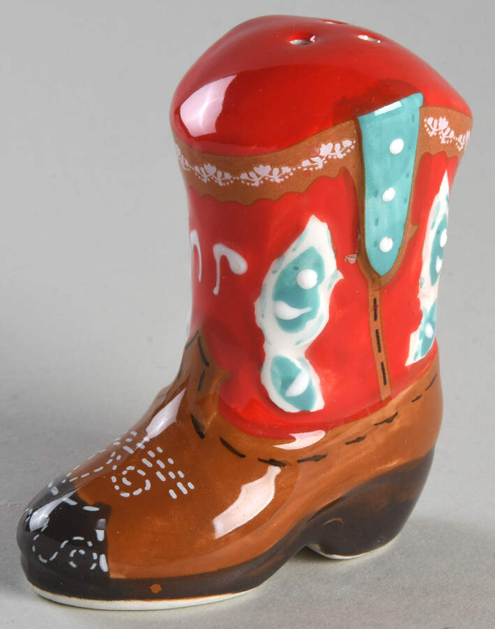 Gingham Figural Pepper Shaker by Pioneer Woman-1