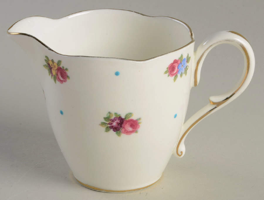 S7693 Mini Creamer by Paragon-1