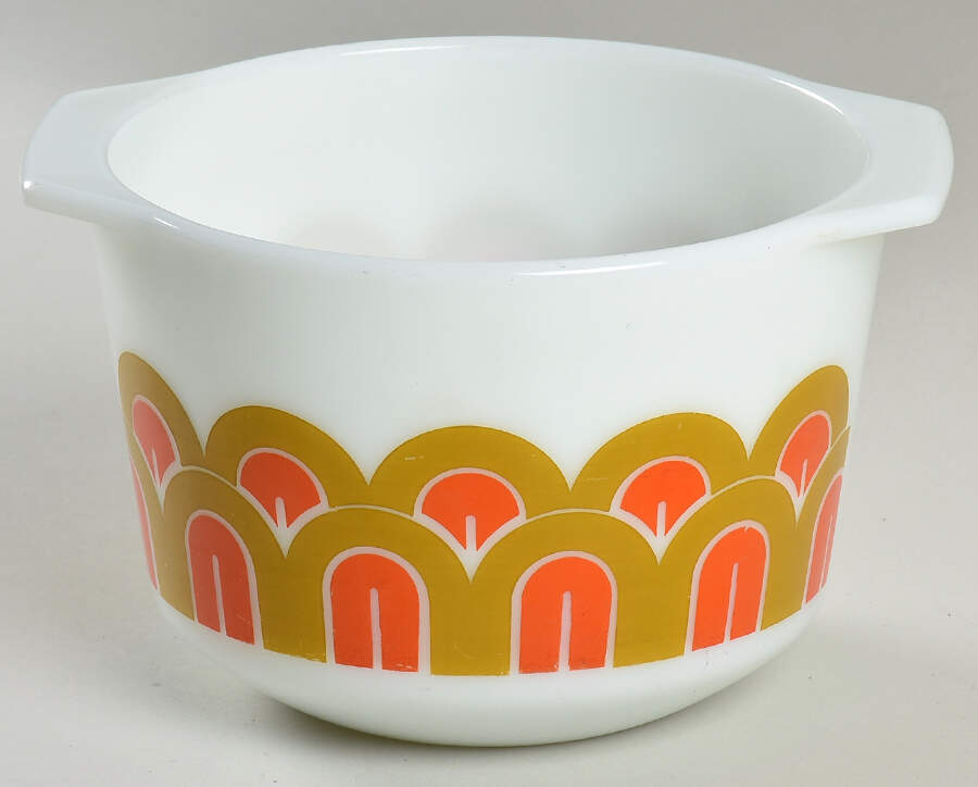 Arches 1 1/2 Qt Ovenware Mixing Bowl by Pyrex-1