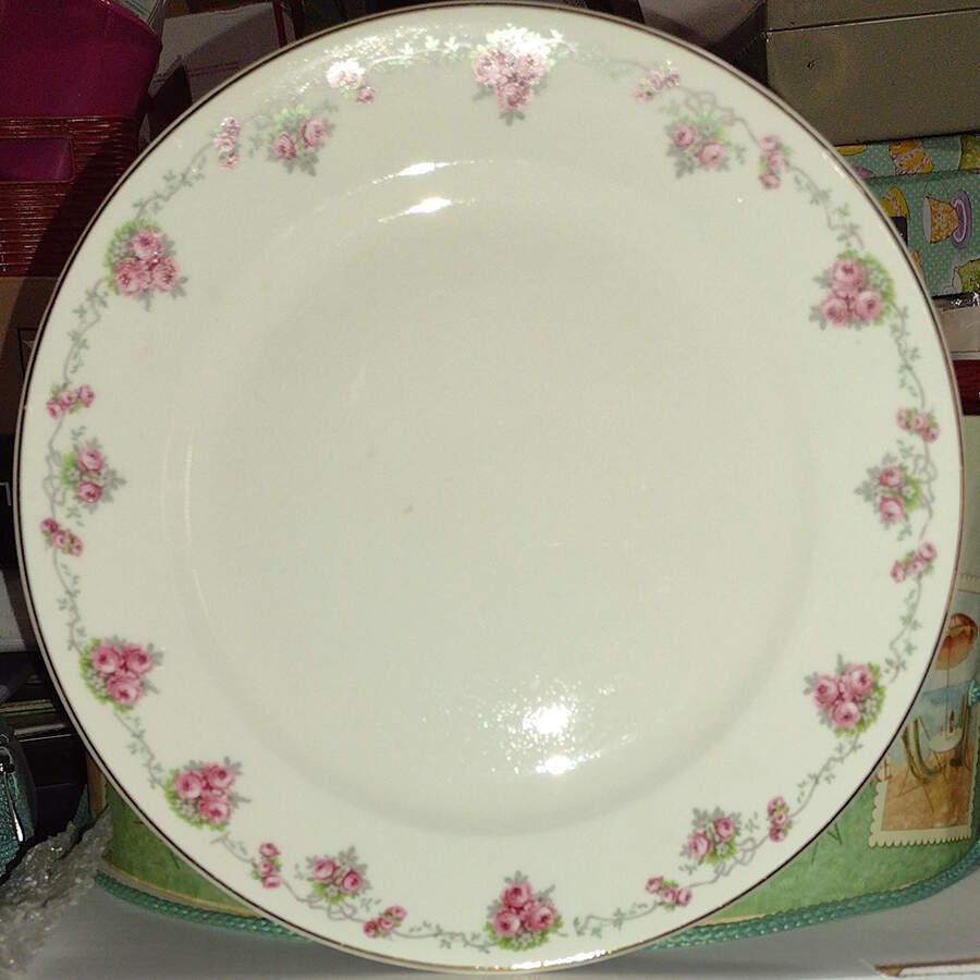 POP458 Dinner Plate by Pope Gosser-1