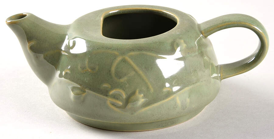 PER199 Individual Teapot with Cup Teapot No Lid by Pier 1-1
