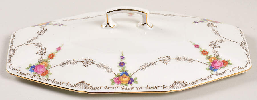 PUN159 Lid for Oval Vegetable by Porcelain Union-1