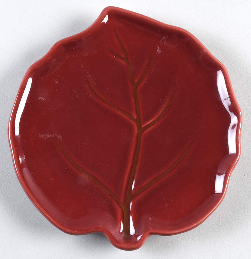 Autumn Leaf Dessert/Pie Plate by Pottery Barn China-1