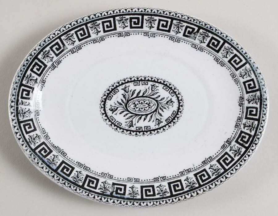 Tyre Underplate for Sauce Boat by Powell, Bishop & Stonier-1