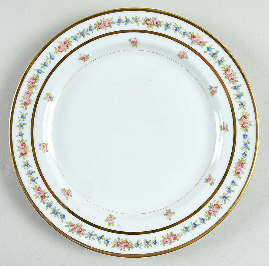 POY939 Luncheon Plate by Jean Pouyat-1