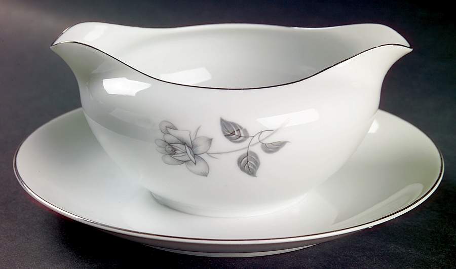Queens Royal Round Gravy Boat/Attached Underplate by Queens Royal-1