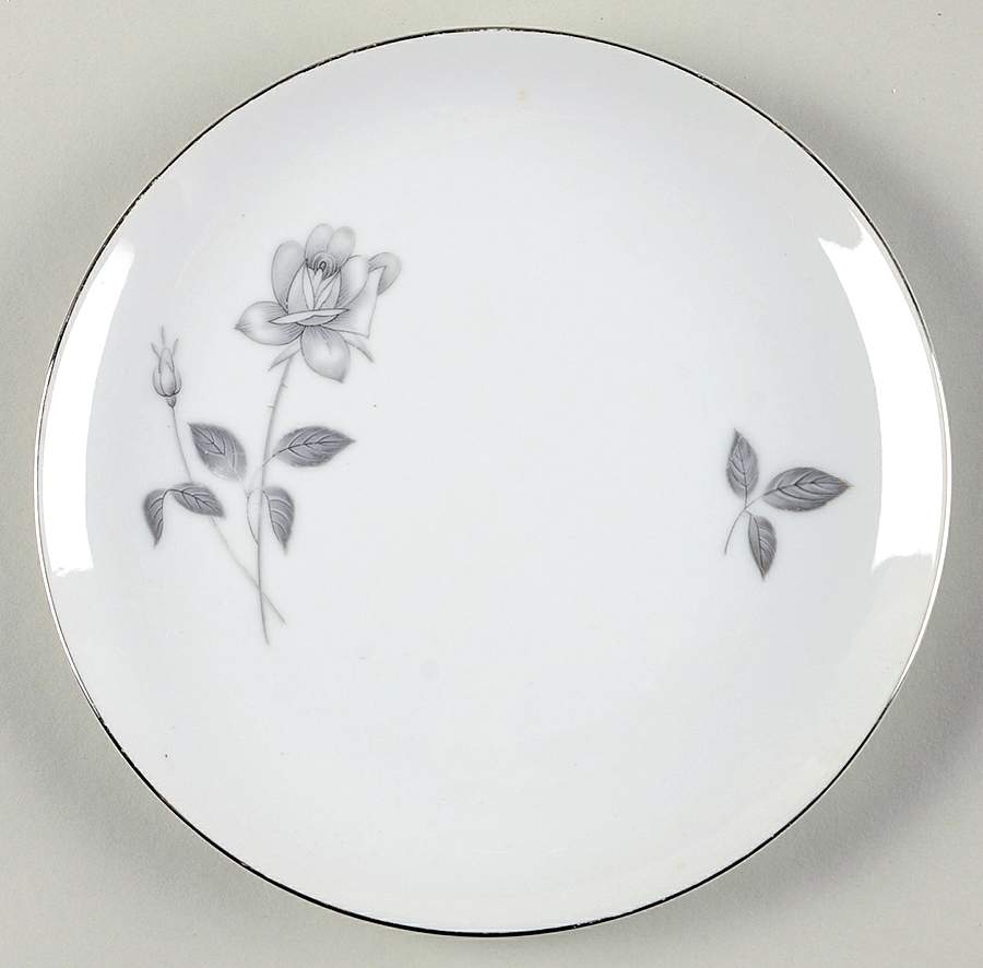 Queens Royal Salad Plate by Queens Royal-1