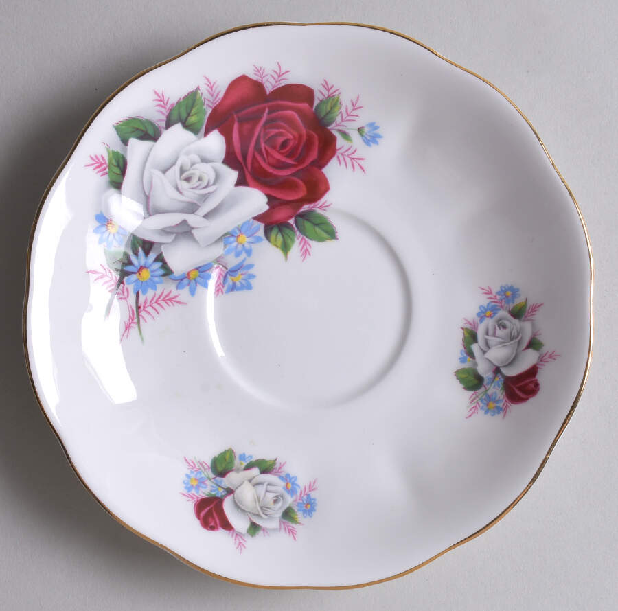 Duet Saucer by Queen Anne (England)-1
