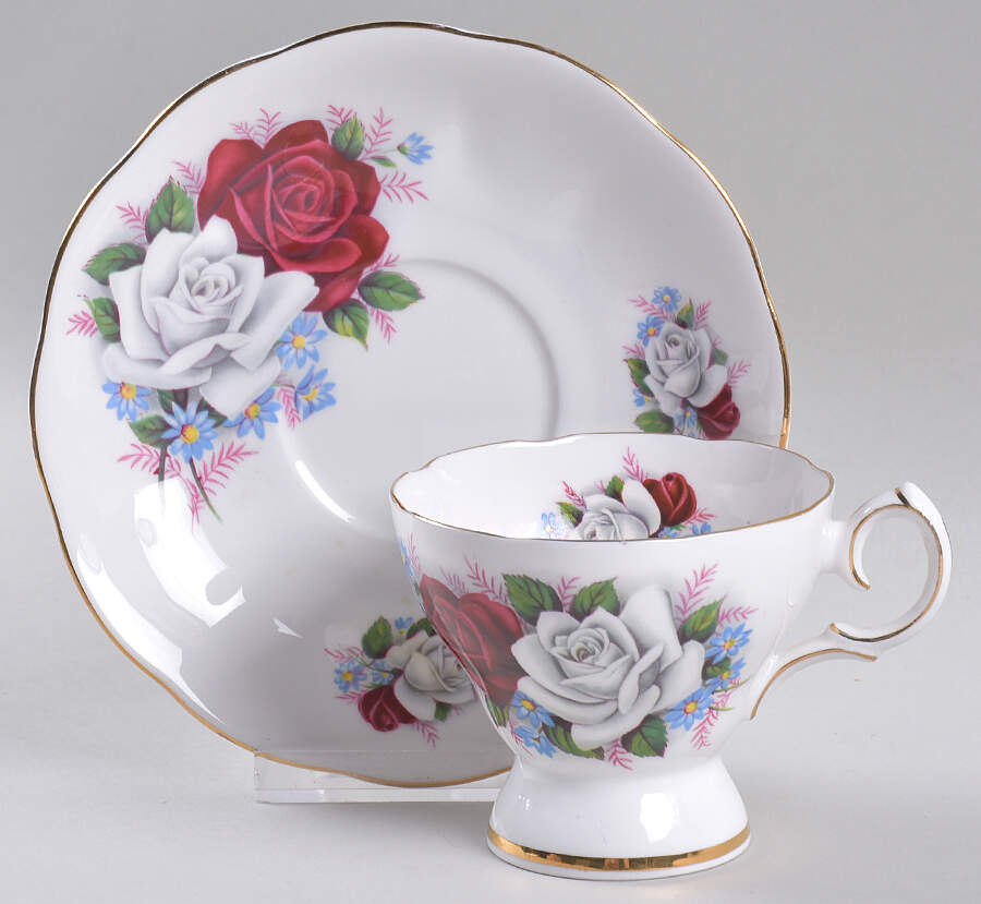 Duet Musical Footed Cup & Saucer Set by Queen Anne (England)-1