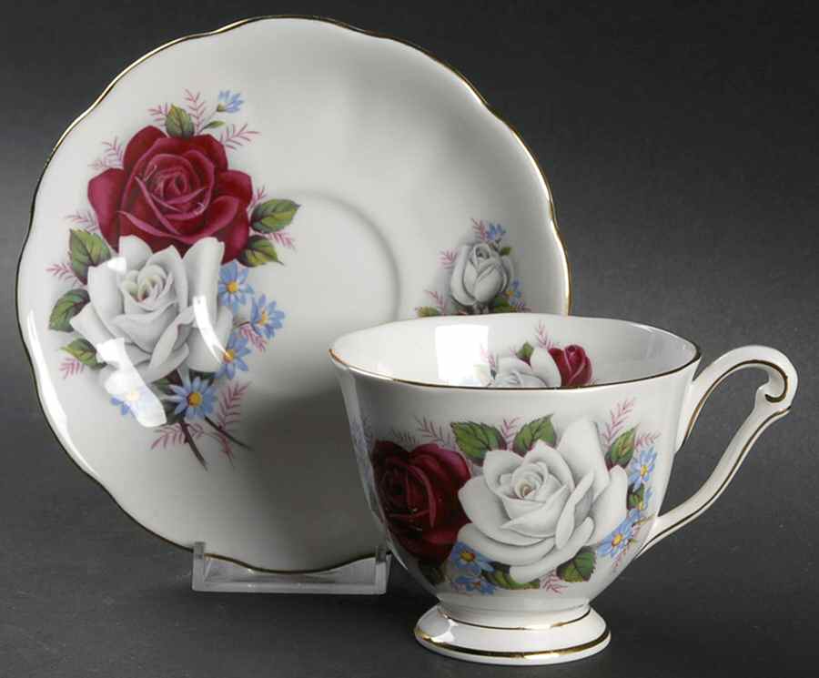 Duet Footed Cup & Saucer Set by Queen Anne (England)-1