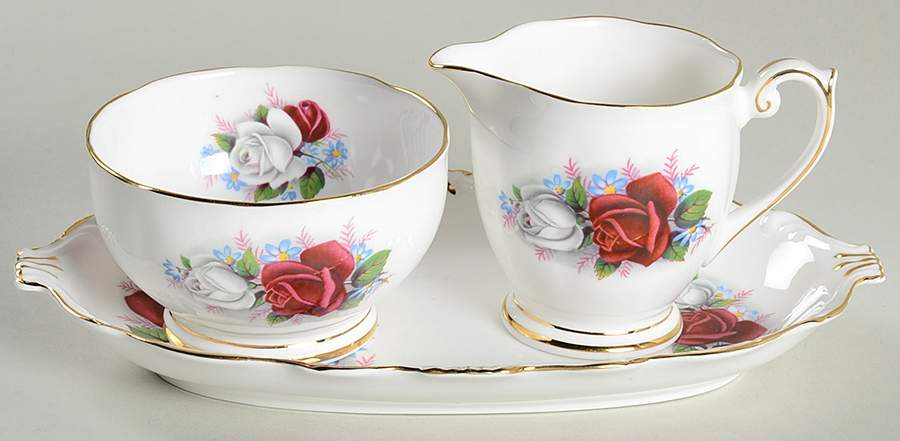 Duet Tray for Mini Creamer & Open Sugar by Queen Anne (England)-1