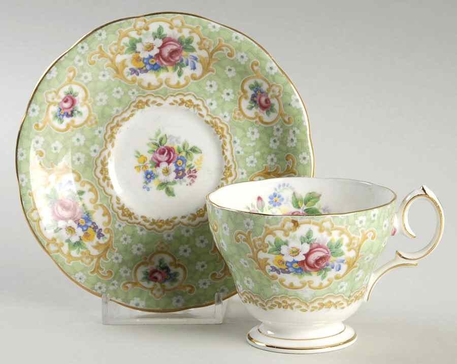 Gainsborough Footed Demitasse Cup & Saucer Set by Queen Anne (England)-1