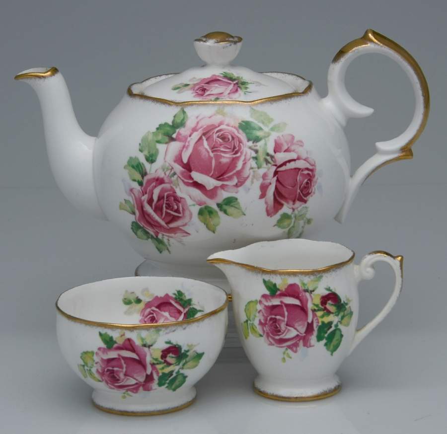 Lady Margaret 4 Piece Estate Set by Queen Anne (England)-1
