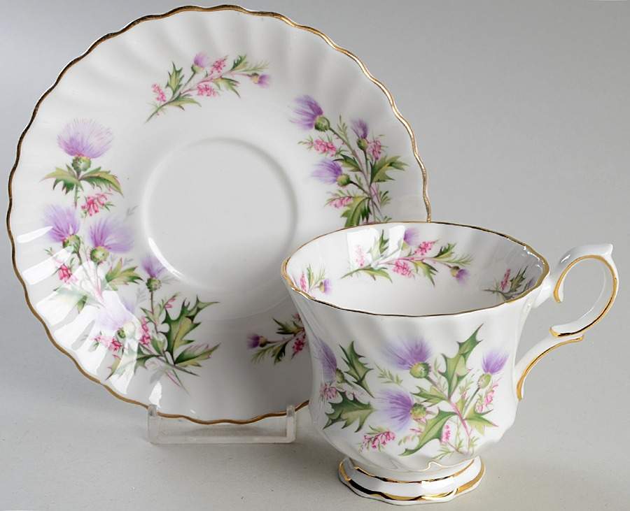 Lochinvar Footed Cup & Saucer Set by Queen Anne (England)-1