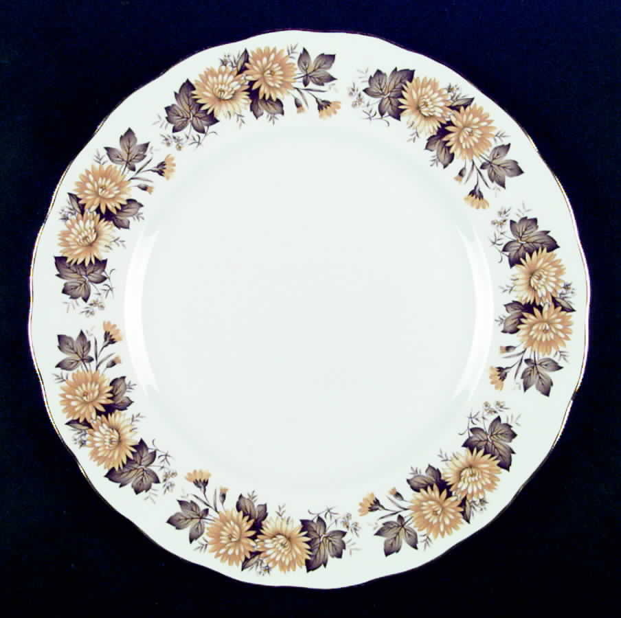 Lyric Dinner Plate by Queen Anne (England)-1