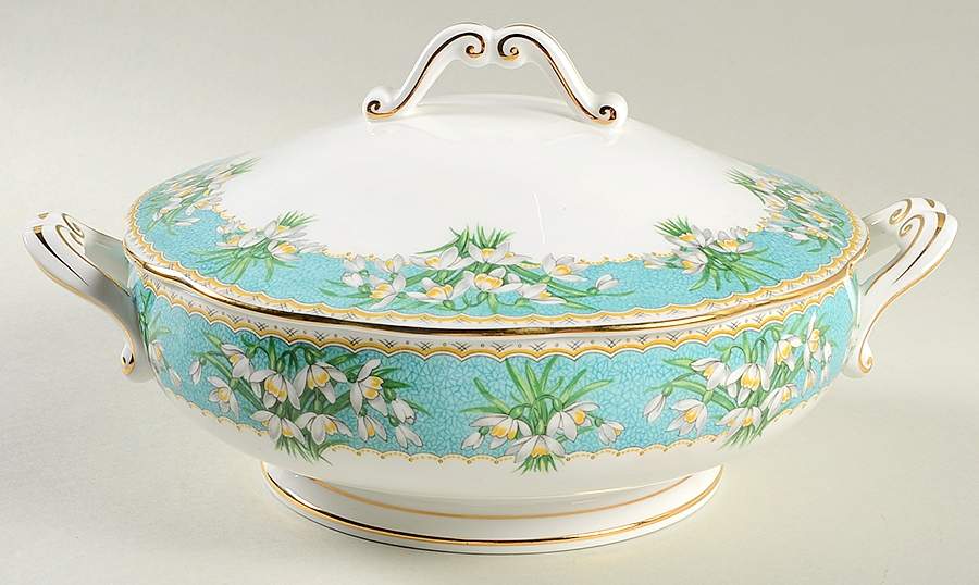 Marilyn Round Covered Vegetable by Queen Anne (England)-1