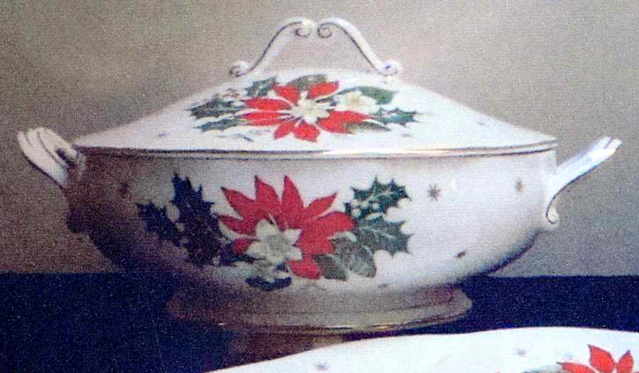Noel (Gold Trim) Round Covered Vegetable by Queen Anne (England)-1