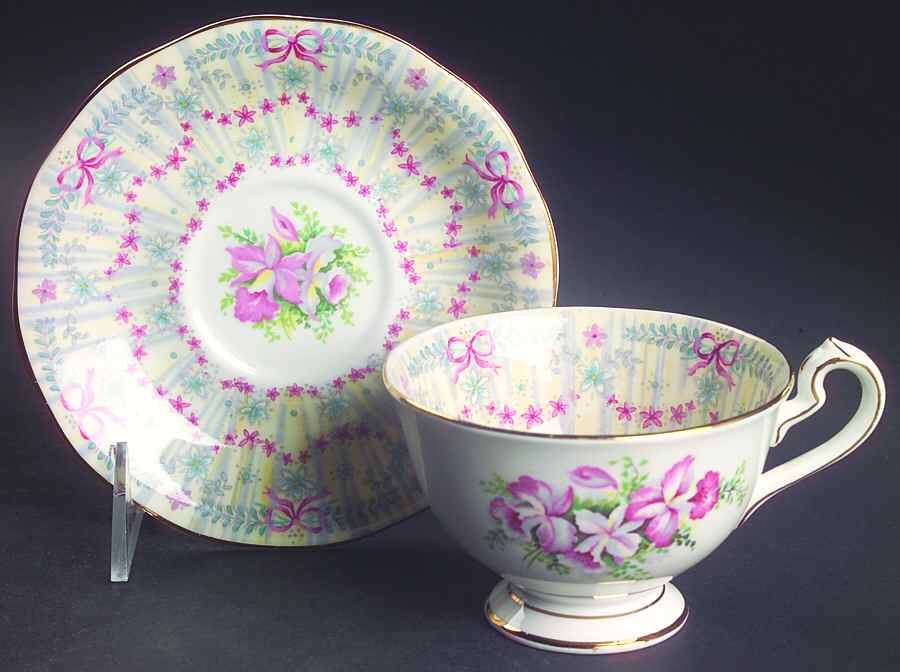 Royal Bridal Gown Footed Cup & Saucer Set by Queen Anne (England)-1