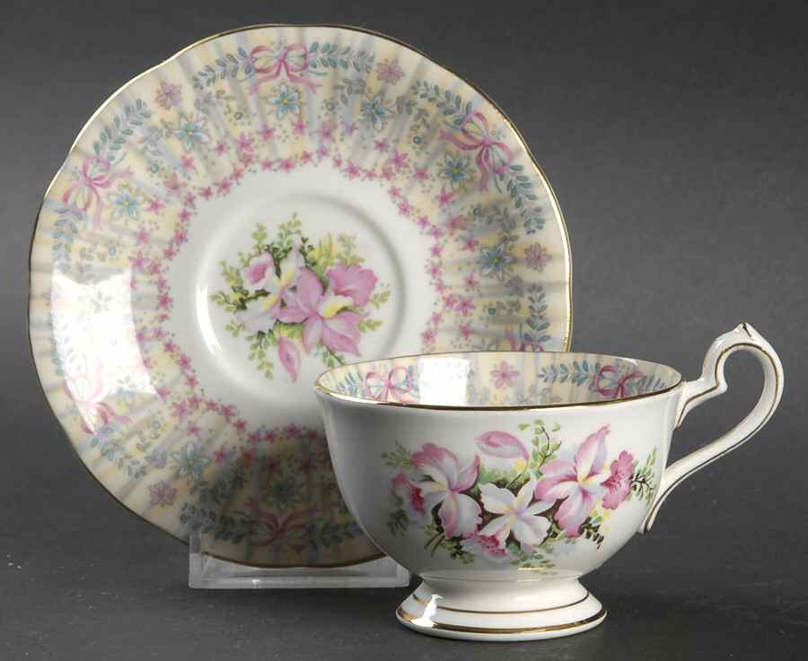 Royal Bridal Gown Footed Demitasse Cup & Saucer Set by Queen Anne (England)-1